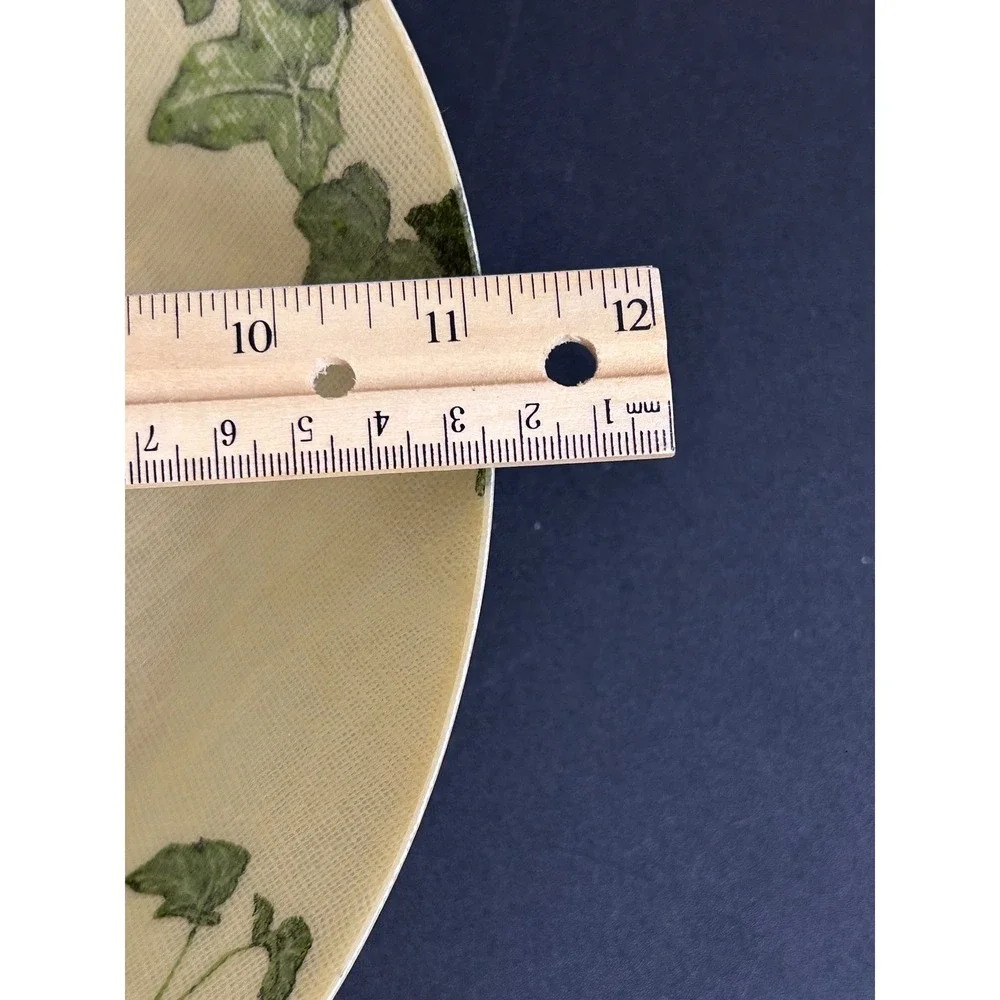 Vintage Fiberglass Decorative Salad Bowl Ivy Leaf Pattern Beige Green Artmor USA
